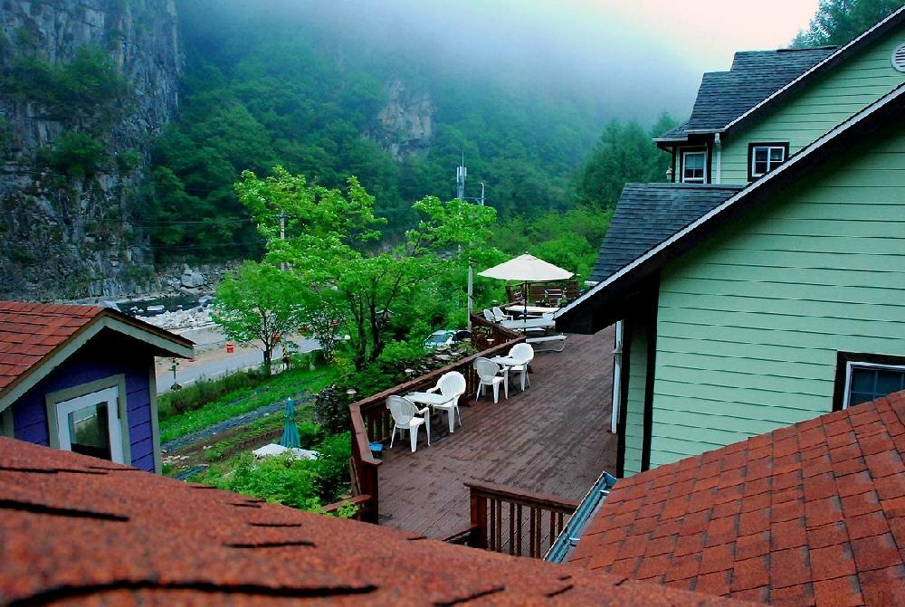 Fermata Pension Pyeongchang Exteriör bild